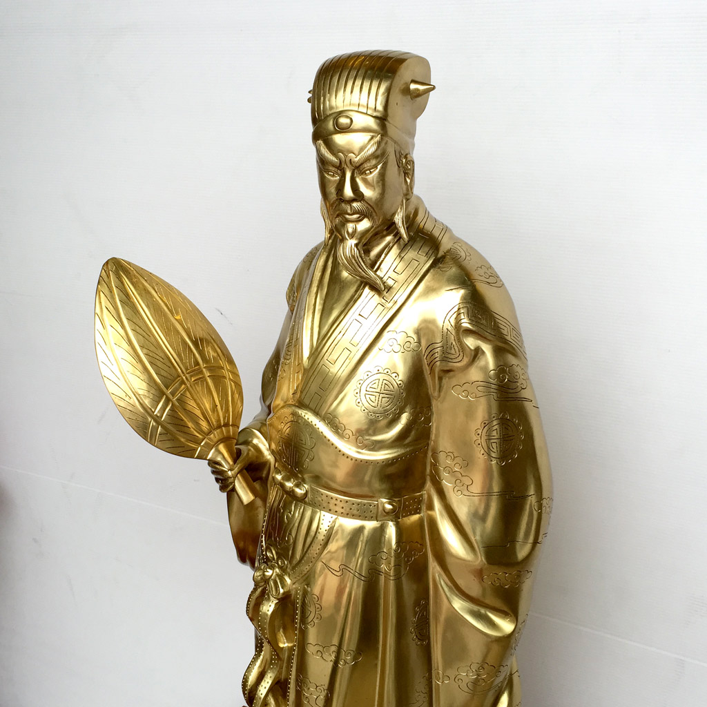  Tượng đồng Khổng Minh bằng đồng vàng nguyên chất với màu sắc vàng đồng sang trọng 